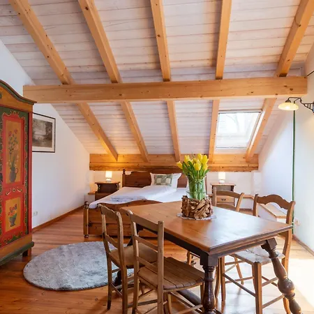Schlossgaststätte Hohenberg Apartment